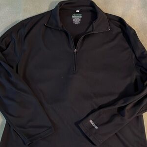 Men’s tech wick size black quarter zipper